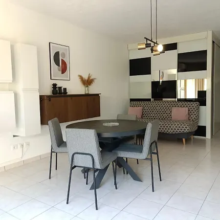 Appartement Douka T2 Wifi Clim Piscine En Saison - Centre Proche Plage-port - Motte La Grande Motte
